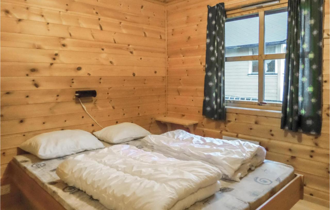 Amazing Home In Vallavik With House Sea View Vangsbygd Eksteriør billede